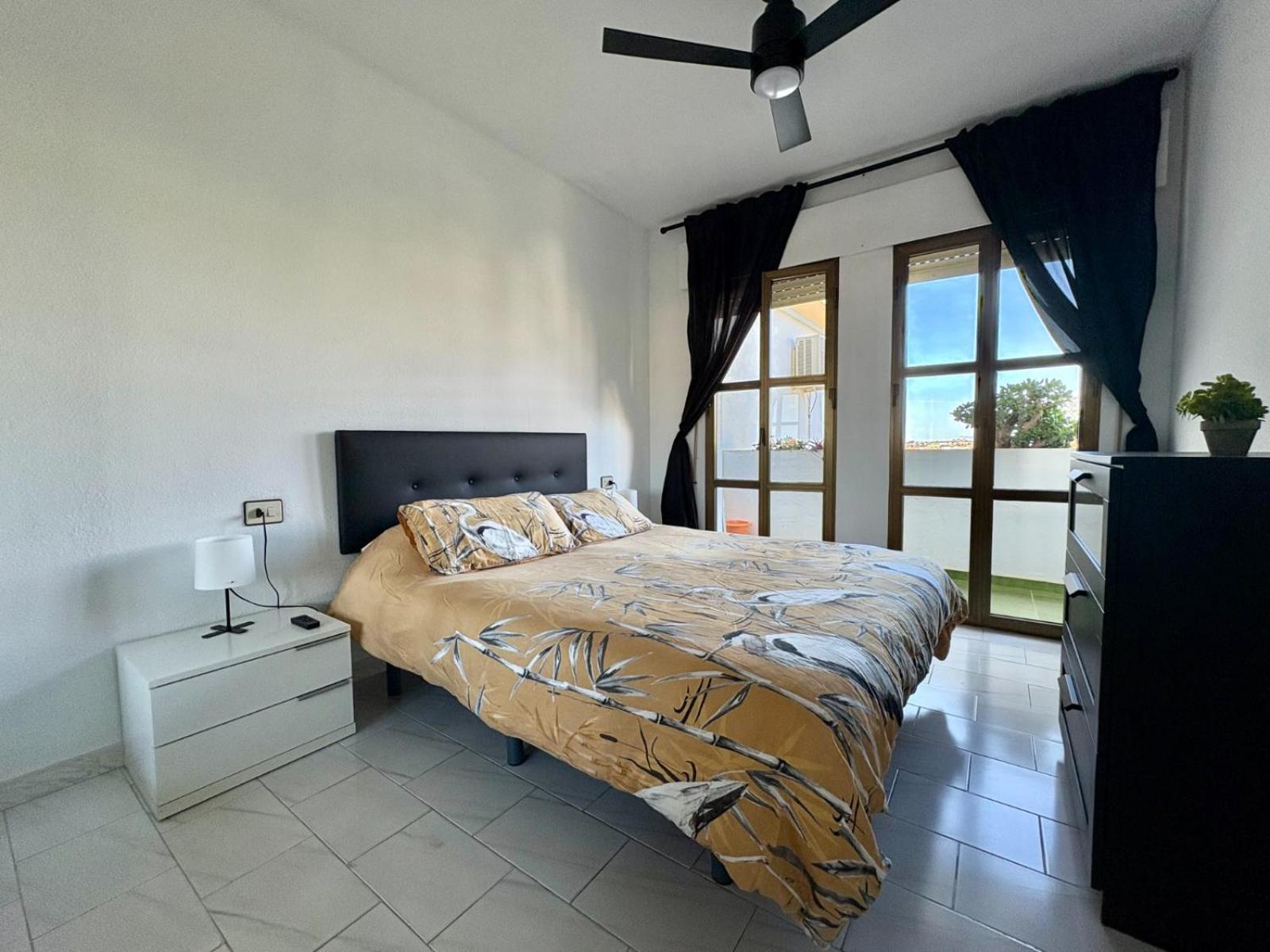 Kion Beach Appartment Mijas-Costa 马拉加 外观 照片